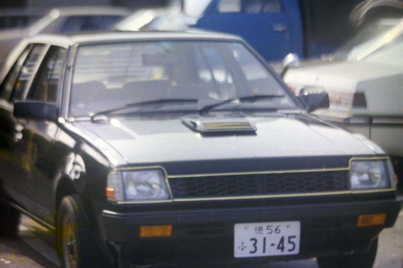 三菱ミラージュターボ